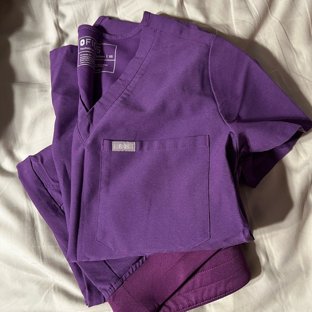 Figs Scrubs Ultra Violet Set XS